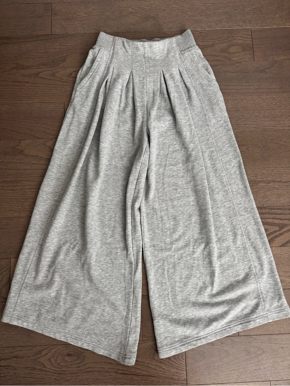 NWT Daily Practice wide leg gray sweatpants - XS